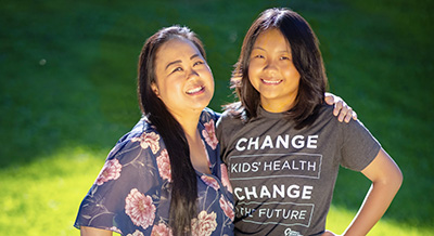 Pediatric surgery patient Annabelle and her mother Ka