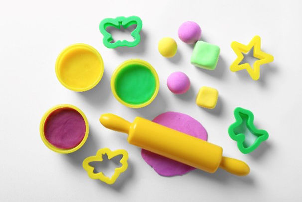 Play-Doh kit supplies