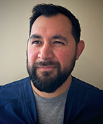 Elias Flores