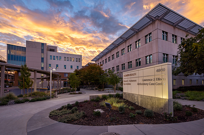 Exterior picture of the UC Davis Health Ambulatory Care Center