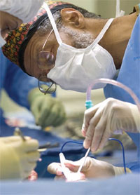 PHOTO — New technology could allow brain surgeons like James Boggan, professor and vice chair of neurological surgery, to identify sub-microscopic residual cancer cells.
